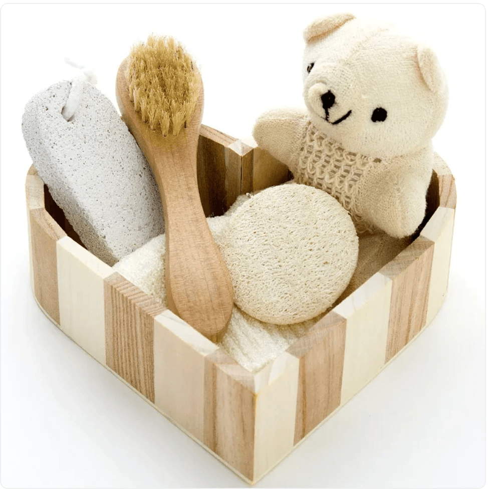 Wooden Barrel Bath Gift Set by Pampering Heaven