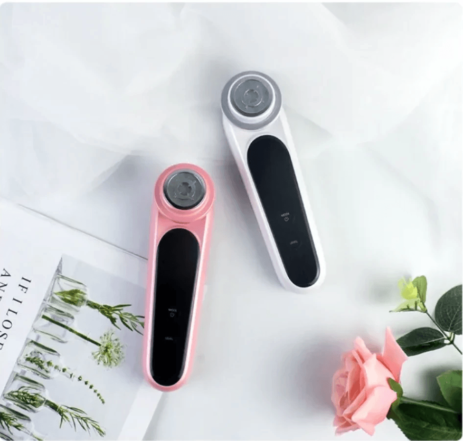 EMS Microcurrent Beauty Device by Pampering Heaven