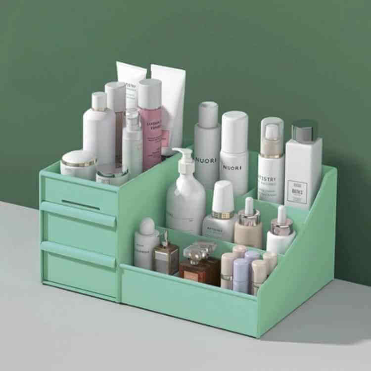 Chic Beauty Organizer for Makeup and Jewelry