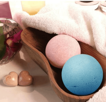 Bath Bombs for Exfoliating and Whitening Skin by Pampering Heaven