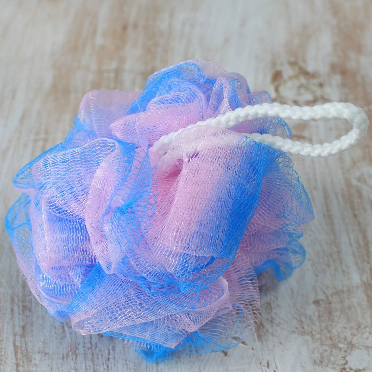 Pretty Variegated Scrunchie - 40gm by AW Dropship UK