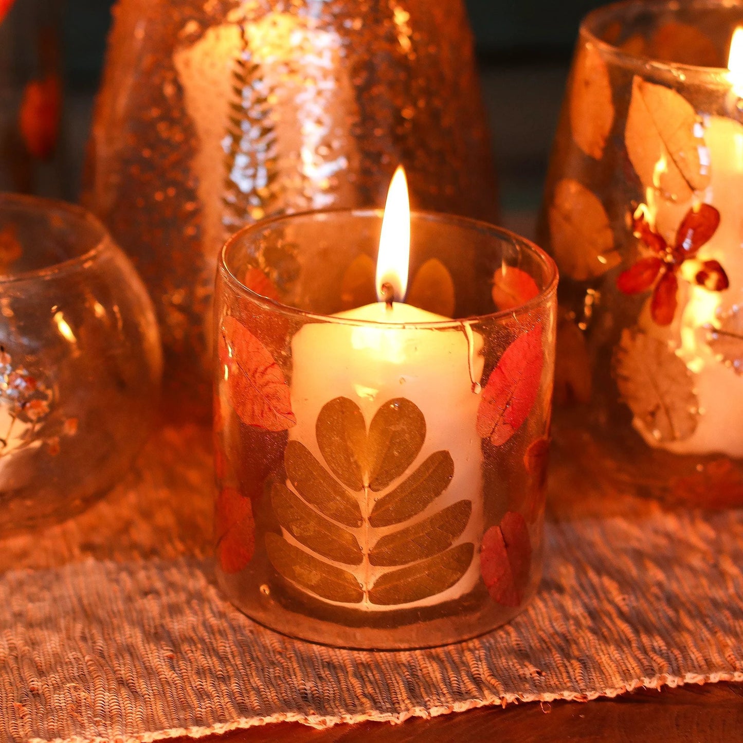 Natural Floral Glass - Straight Candle Holder - Primavera - (8x8cm) by AW Dropship UK