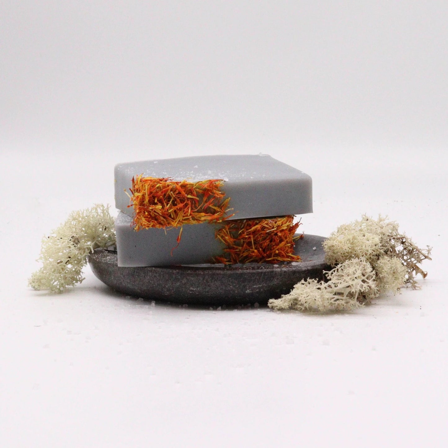 Coastal Wilderness Soap Bar 100g With Sea Salt Moss Charcoal And Safflower Oil Nourishing by AW Dropship UK