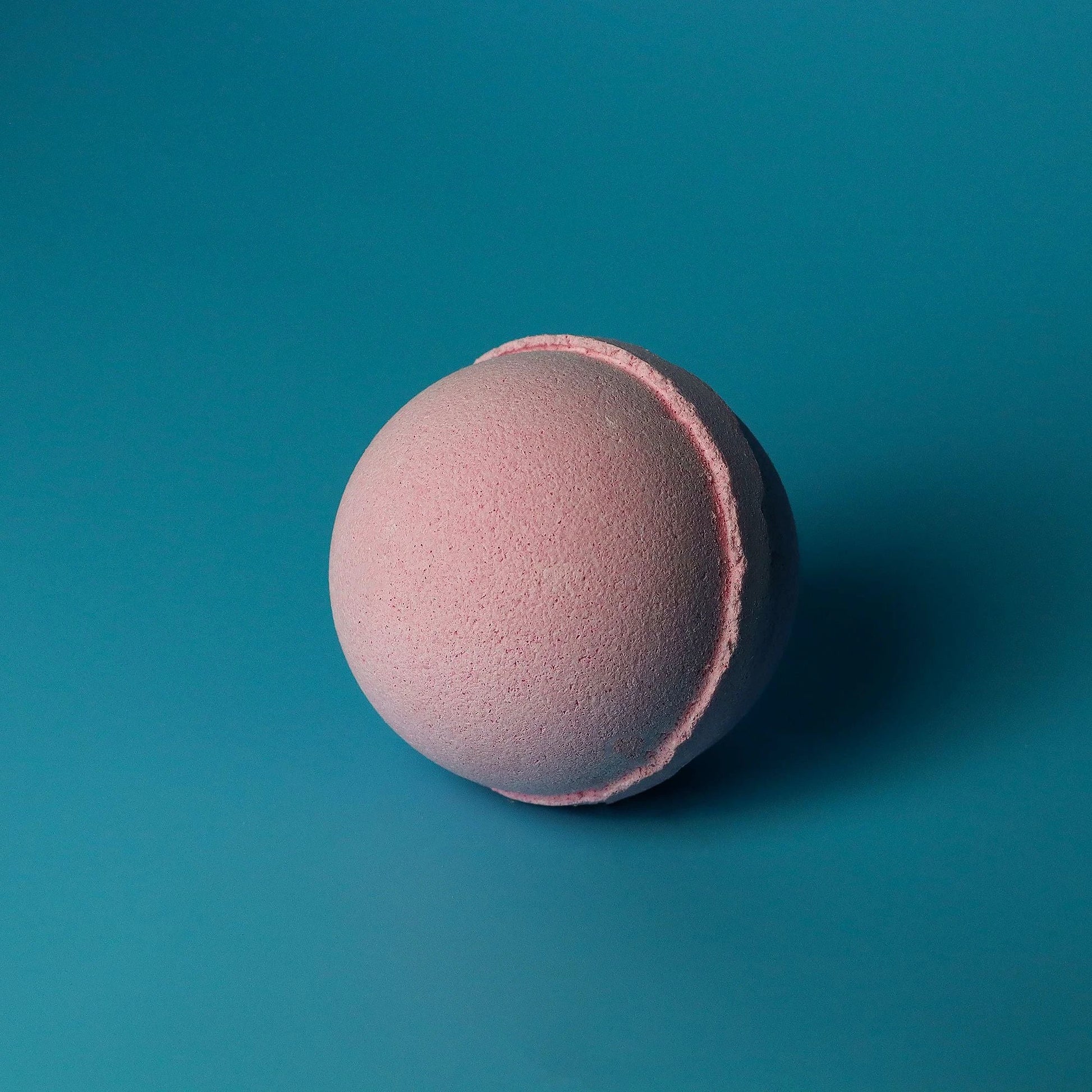 Very Berry Bath Bombs Set Of 3 180g Each Berry Pink Fizzing Bombs Handcrafted In The UK by AW Dropship UK