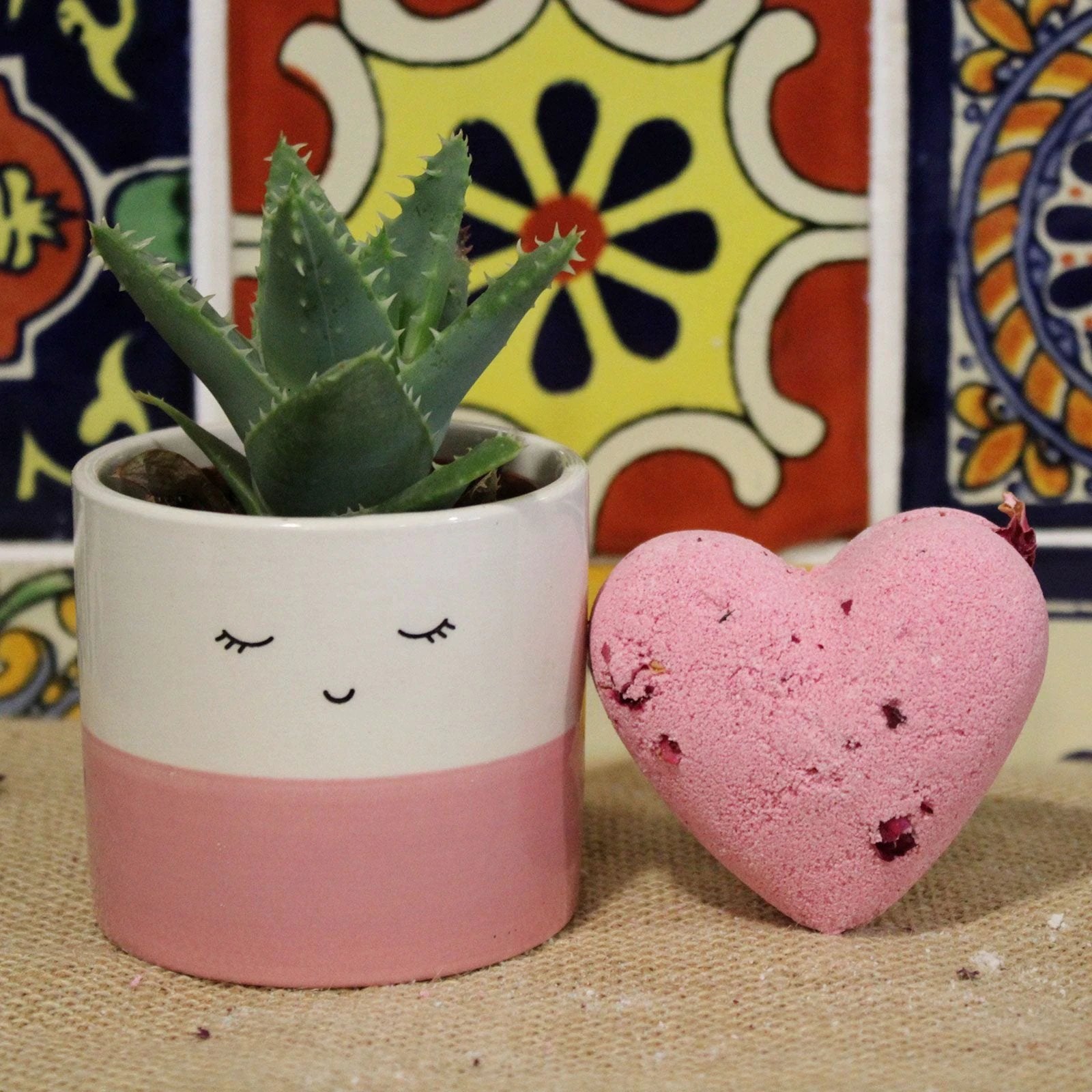 Love Heart Bath Bomb 70g Ylang And Rose Heart Shaped Bath Bomb Calming Floral Spa Like Soak by AW Dropship UK