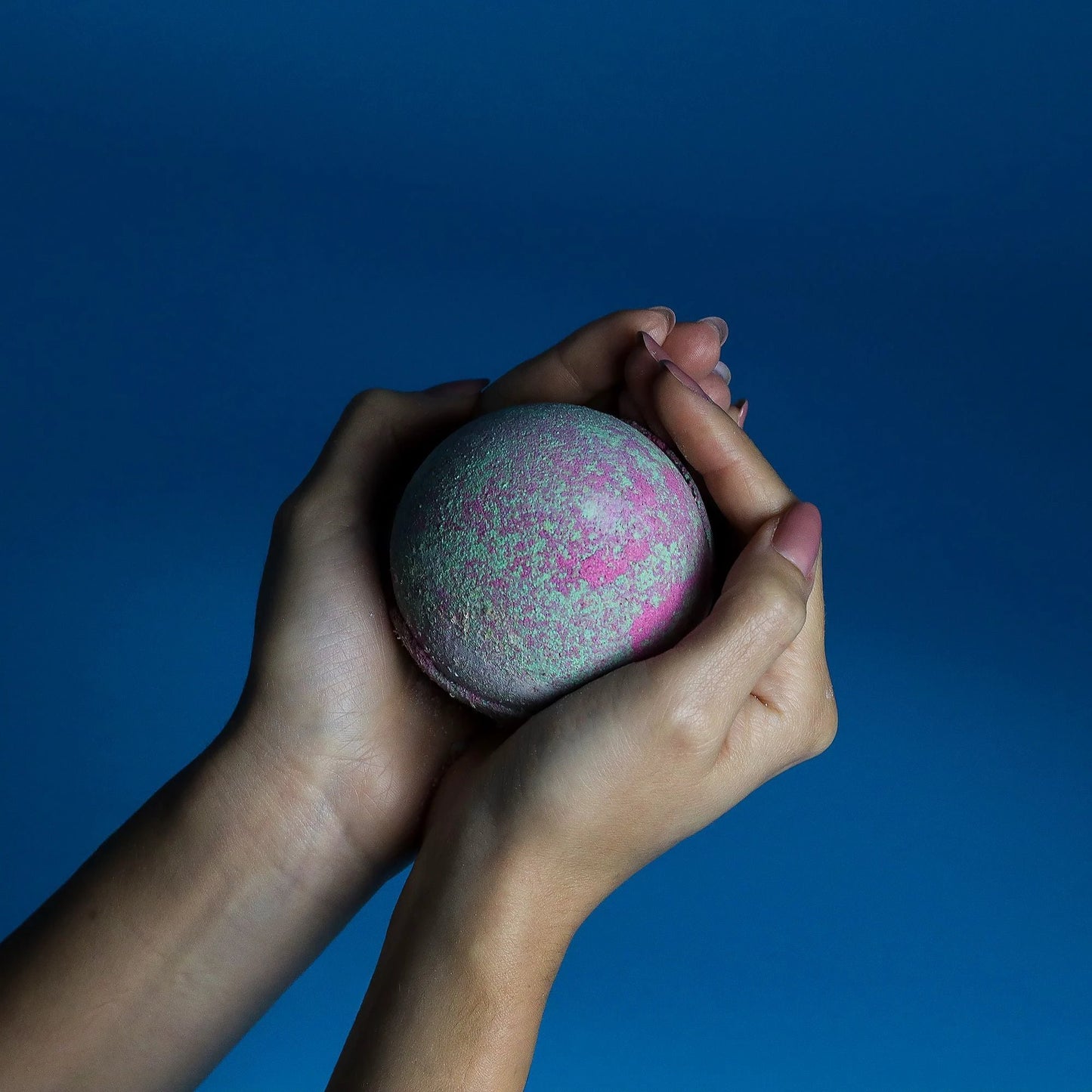 Set Of 3 Fruity Rhubarb Bath Bombs 180g Each With Green And Pink Marbled Swirls Bundle by AW Dropship UK