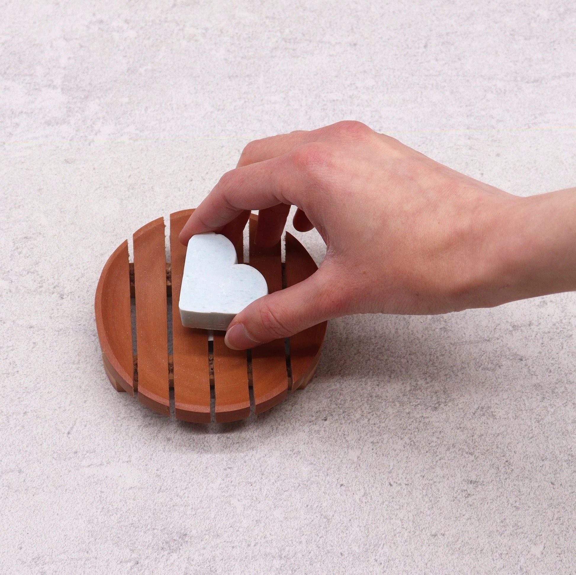 Classic Mahogany Soap Dish - Round by AW Dropship UK