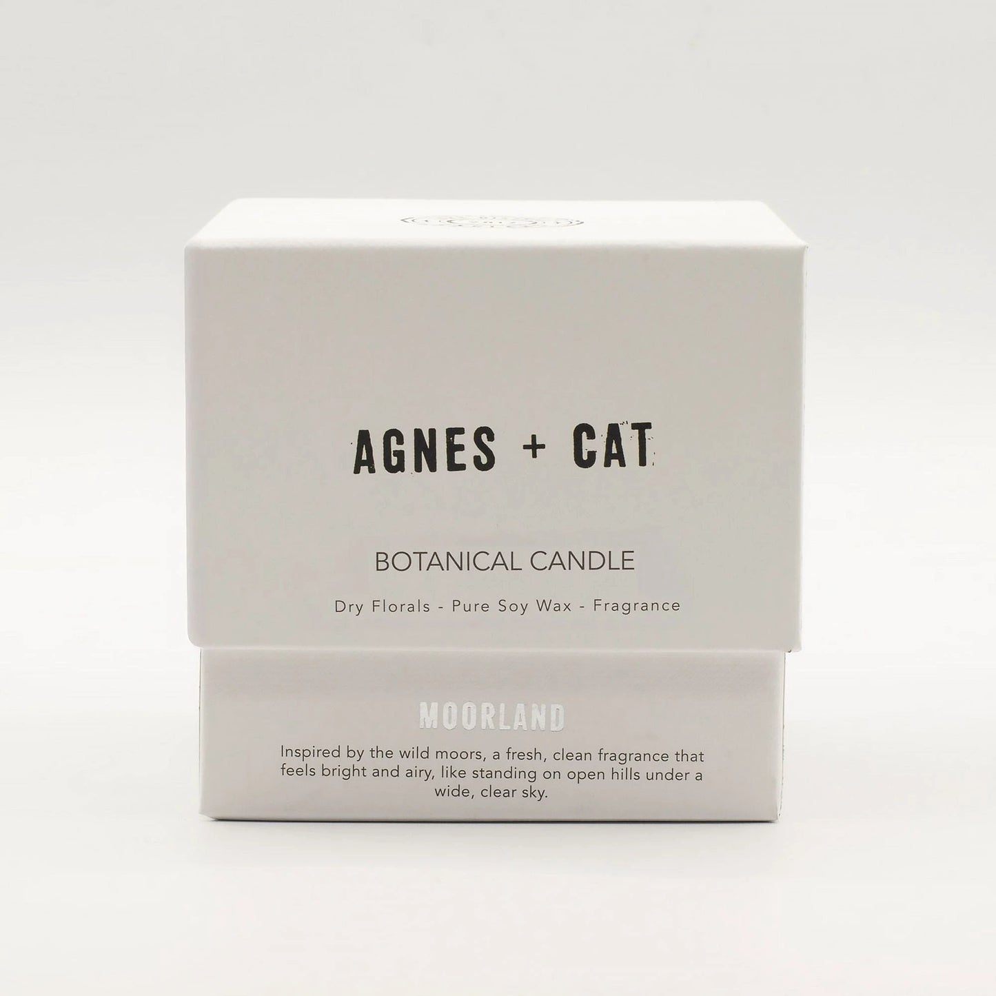 Agnes + Cat Botanical Soy Wax Candle - Moorland by AW Dropship UK