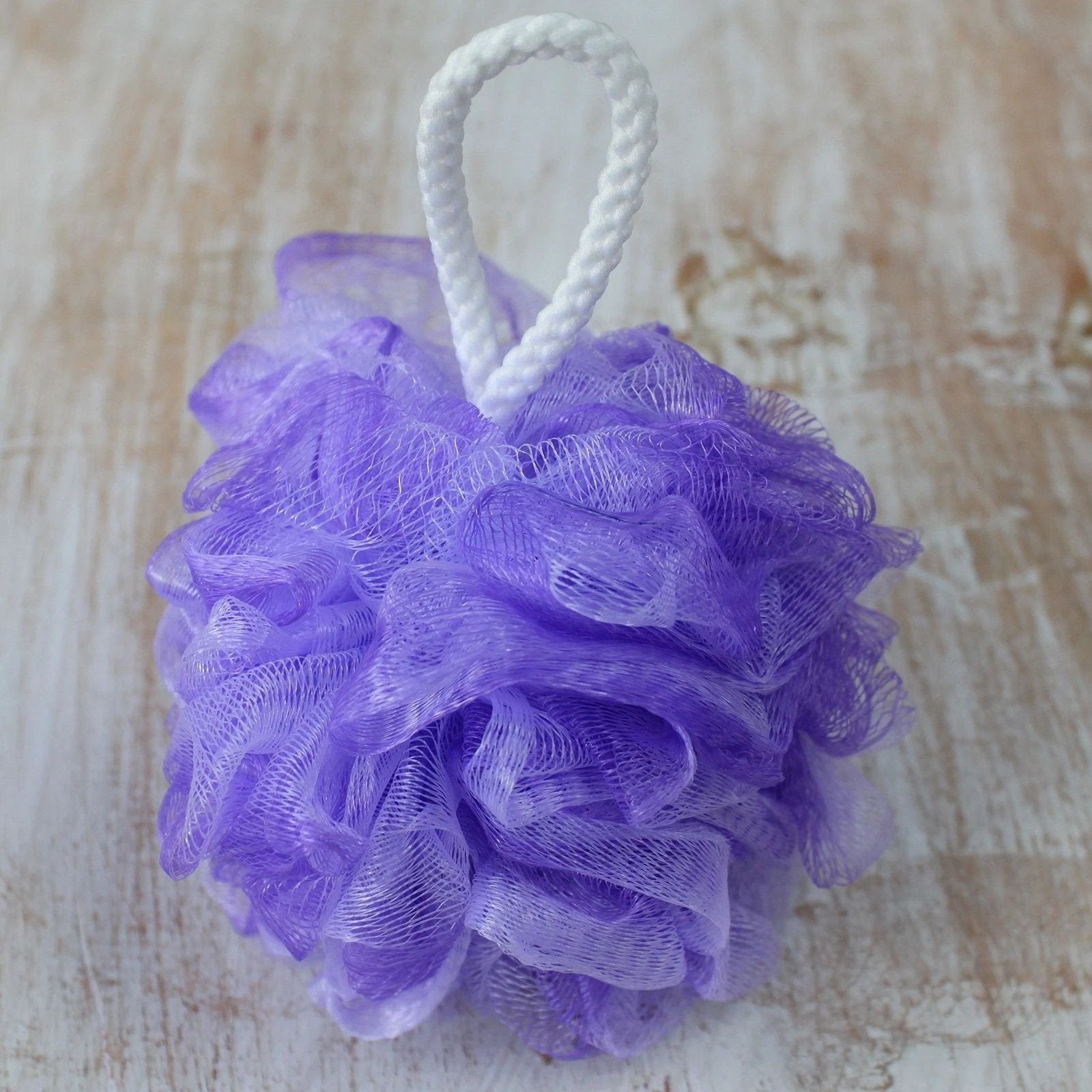 Pretty Variegated Scrunchie - 40gm by AW Dropship UK