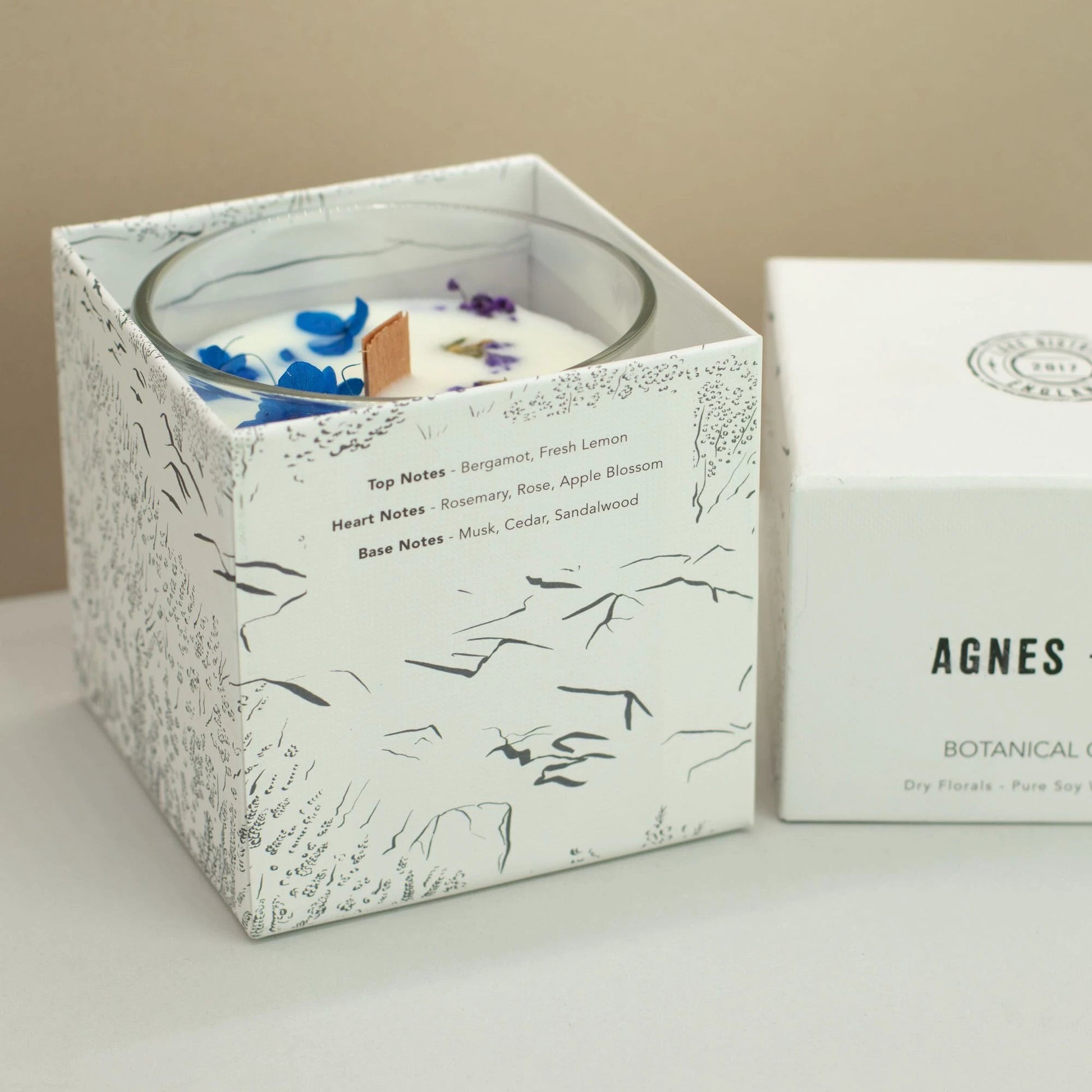 Agnes + Cat Botanical Soy Wax Candle - Moorland by AW Dropship UK