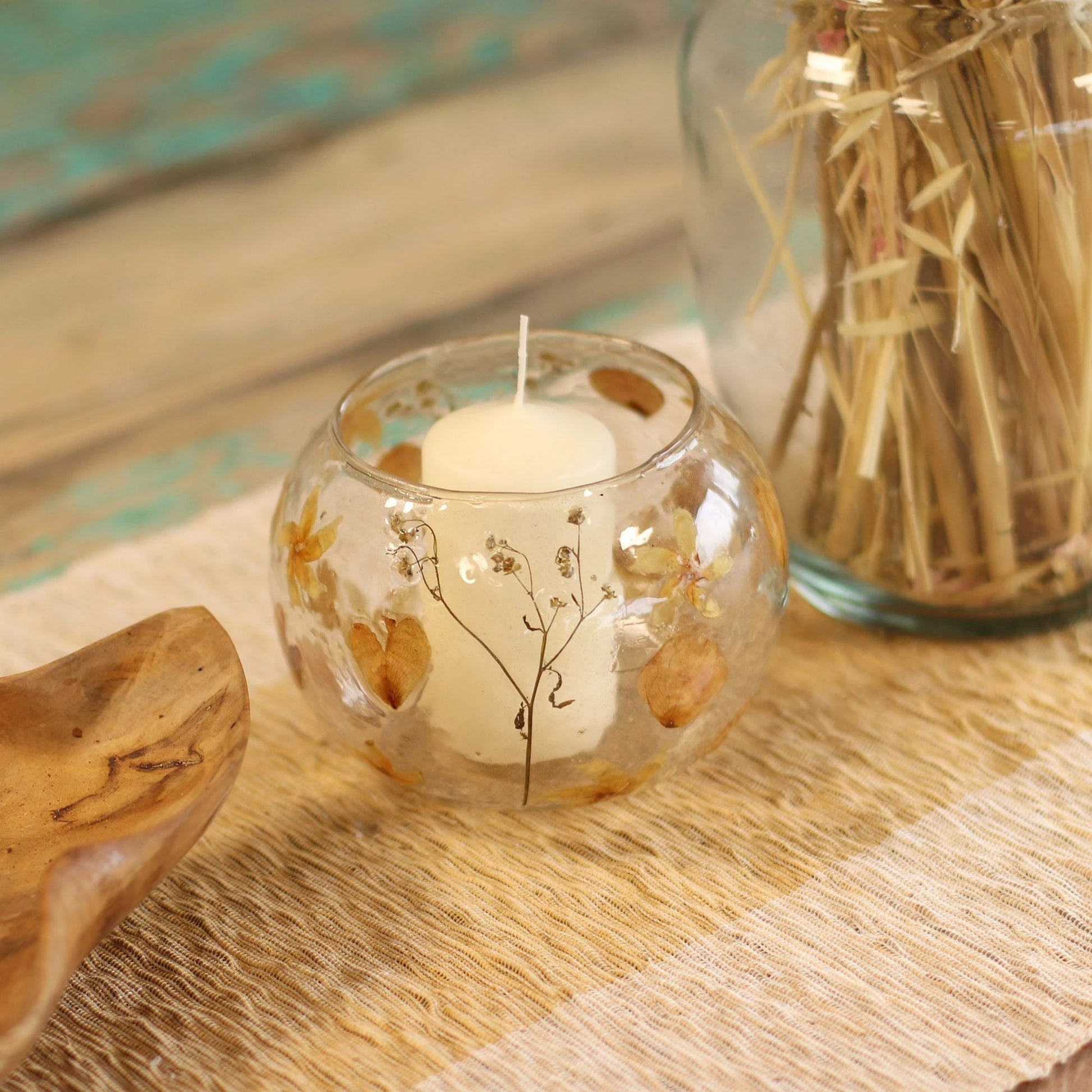 Natural Floral Glass - Large Bowl Candle Holder - Rosa - (12x13cm) by AW Dropship UK