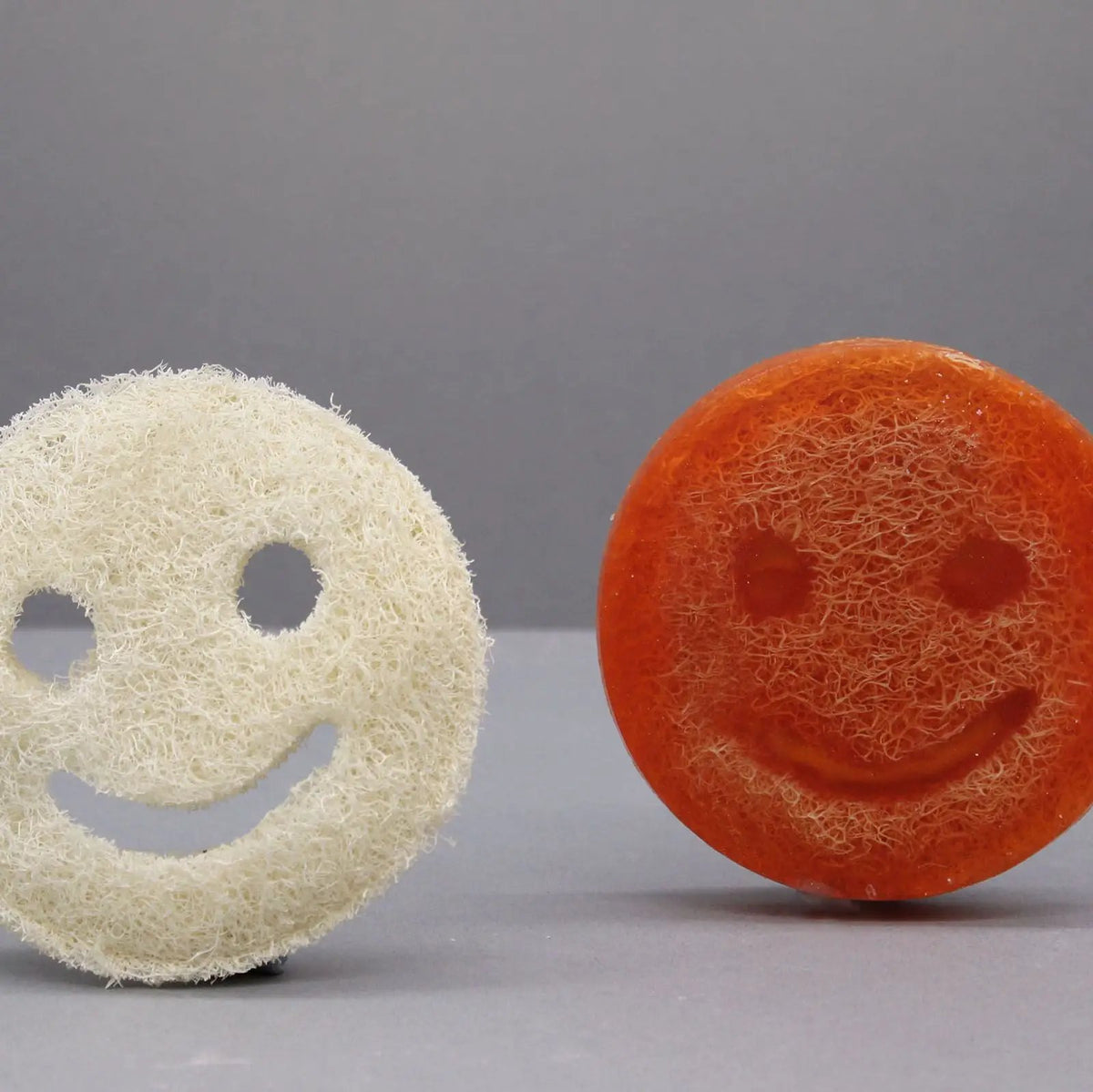 Happy Scrub Soap - Raspberry & Pomegranate by AW Dropship UK