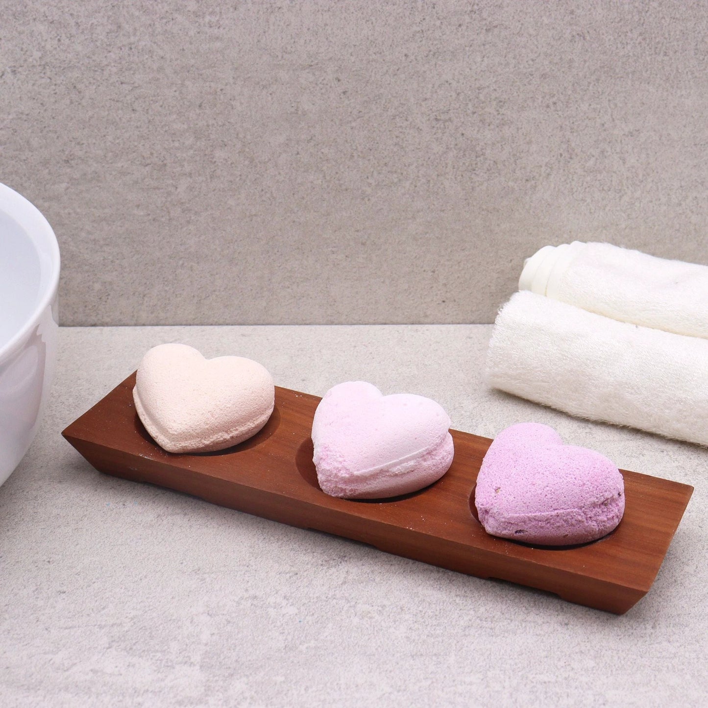 Three Bay Mahogany Soap Dish by AW Dropship UK