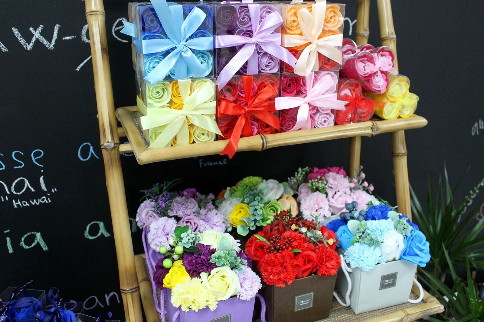 Set of 9 Soap Flower Box - Peach Roses by AW Dropship UK