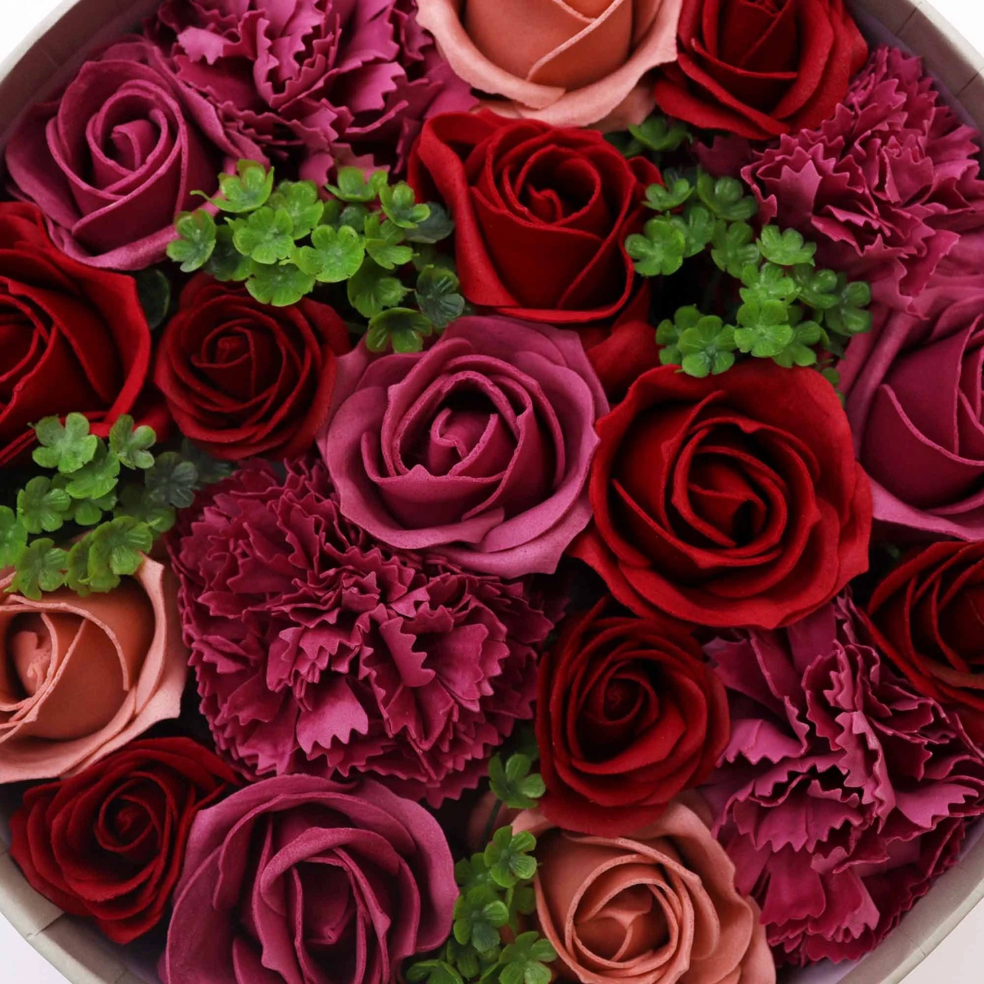 Round Box - Vintage Roses by AW Dropship UK