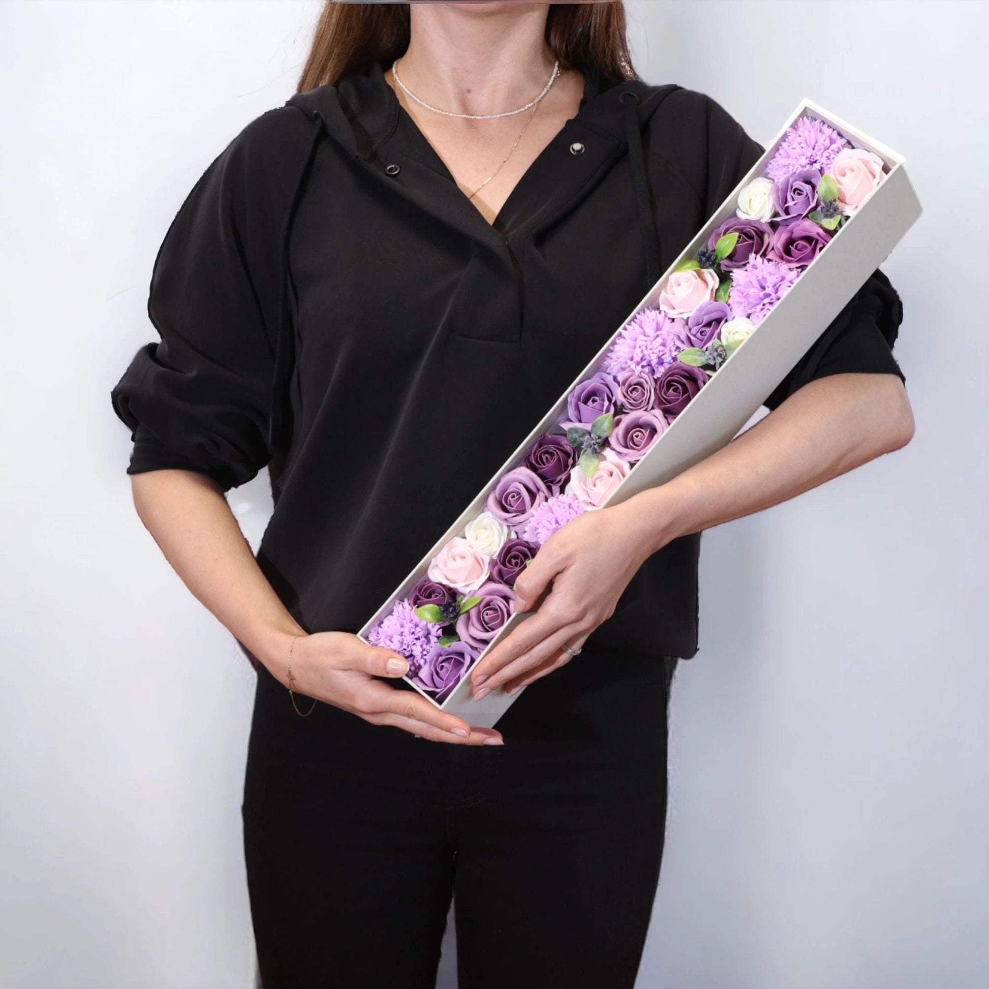 Extra Long - Lavender Rose & Carnation by AW Dropship UK