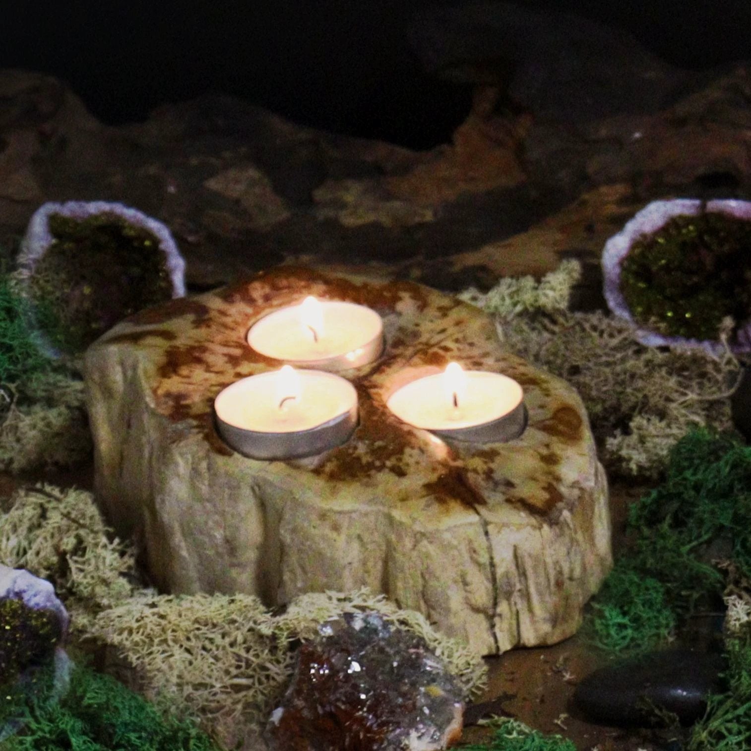 Petrified Wood Candle Holder - Triple by AW Dropship UK