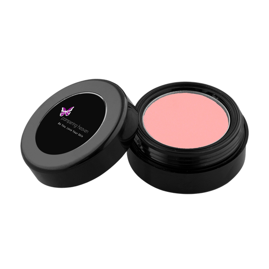 viaGlamour image of a extreme-eyeshadow