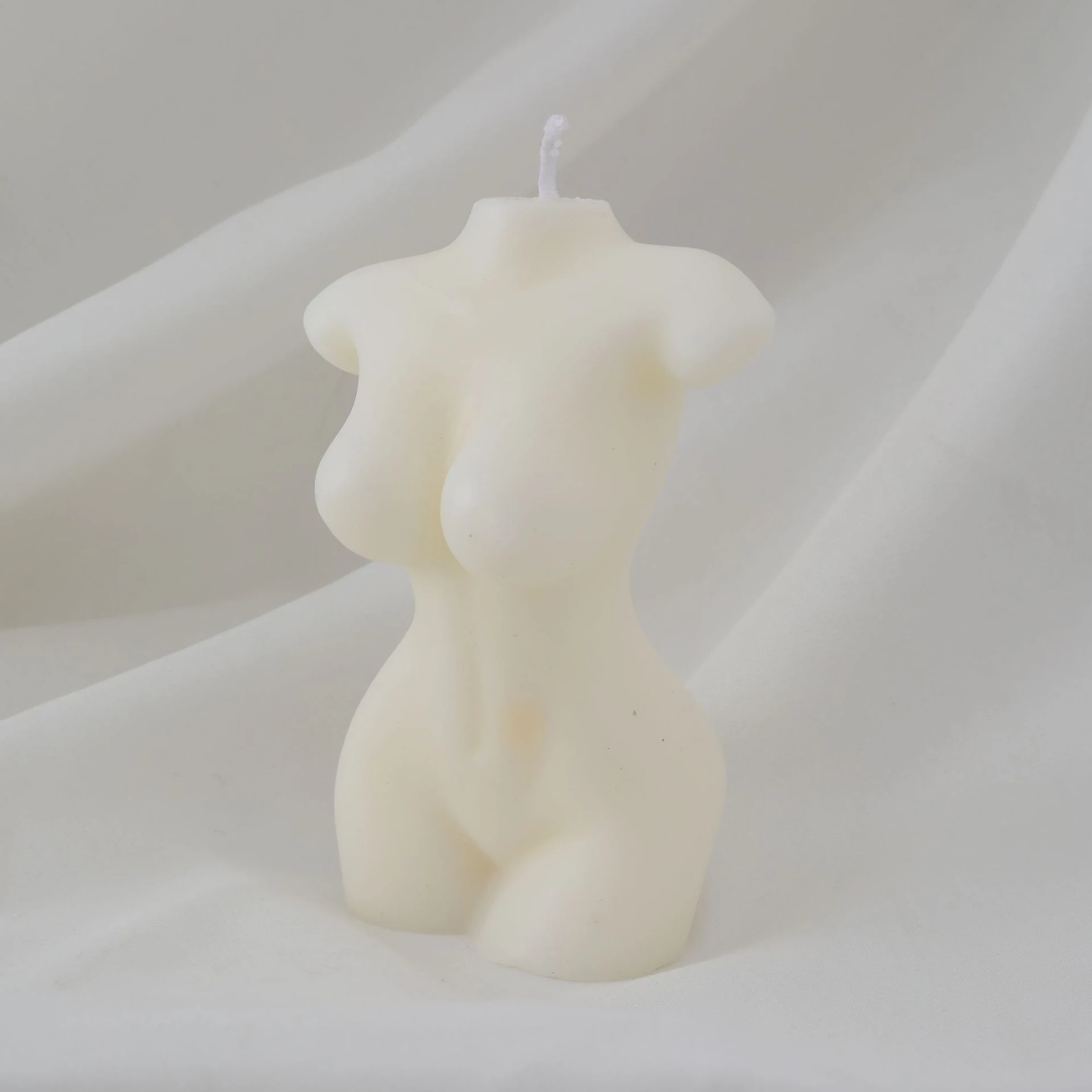 Handmade Geometric Aromatherapy Candles by Pampering Heaven